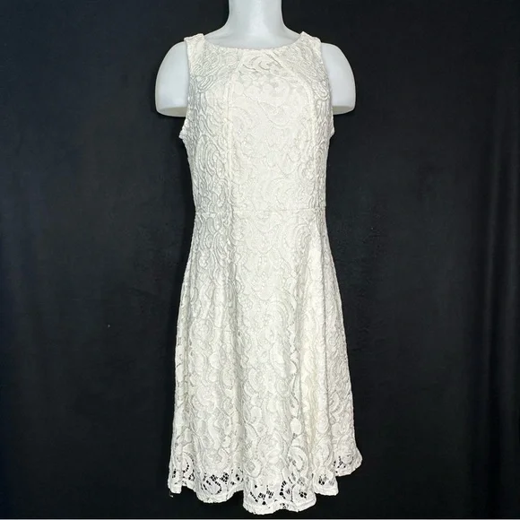 slim fit dress slacks White Flowy Maxi Dress main image 0